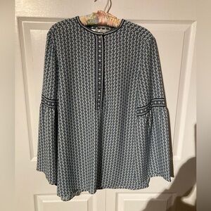 Max Studio Navy Geometric Blouse
